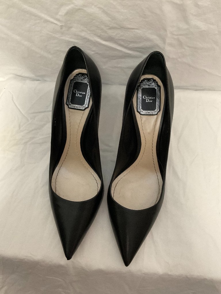 Christian Dior Black Leather Pointed-Toe Pumps